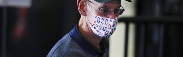 开云足球官网-萧华渴望深化赛制改革 季中锦标赛正在孕育中