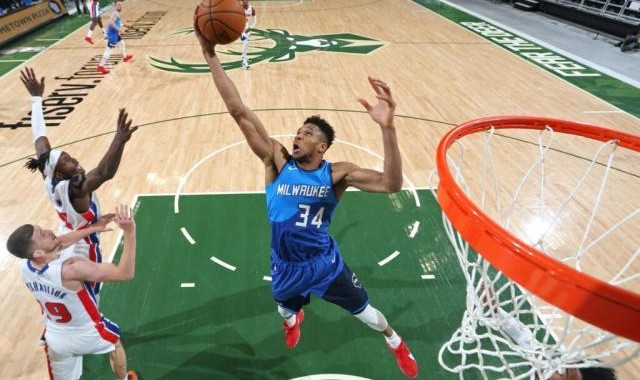 kaiyunsports-布帅再对防守做调整 全力退防已不是雄鹿严格准则