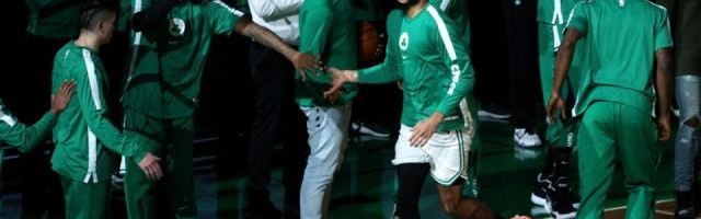 开云集团中国官网-多人感染+多场比赛被推迟！NBA表态拒绝暂停赛季