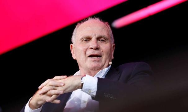 开云集团中国官网-【夜读】赫内斯又在巴萨的伤口上撒了把盐